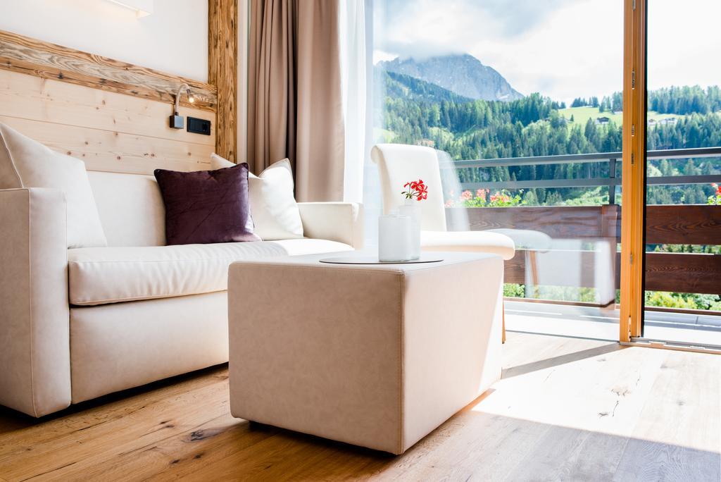 Vitalhotel Dosses Santa Cristina Val Gardena Εξωτερικό φωτογραφία