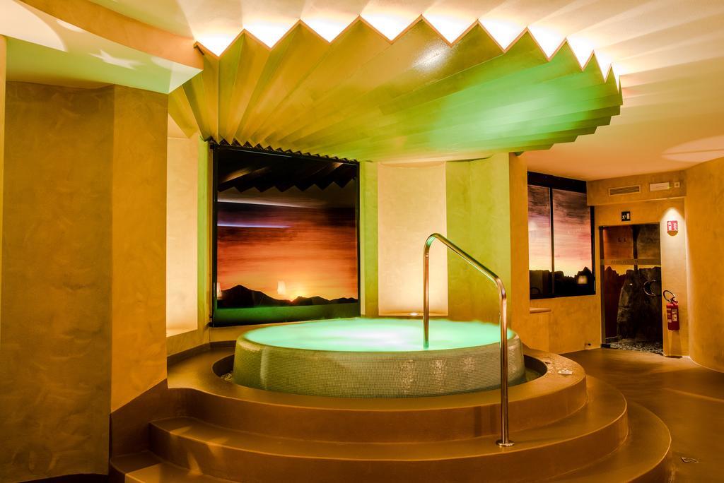 Vitalhotel Dosses Santa Cristina Val Gardena Εξωτερικό φωτογραφία
